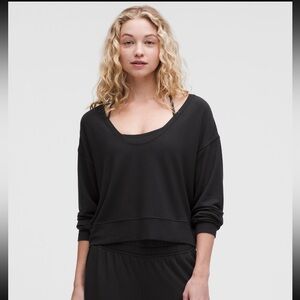 NWOT Lululemon Be Calm Scoopneck Pullover